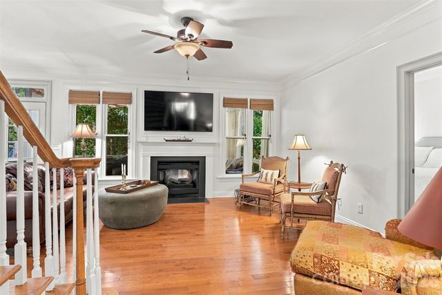 223 N Brackenbury Lane, Charlotte, NC 28270