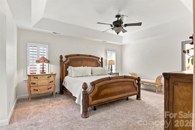 223 N Brackenbury Lane, Charlotte, NC 28270