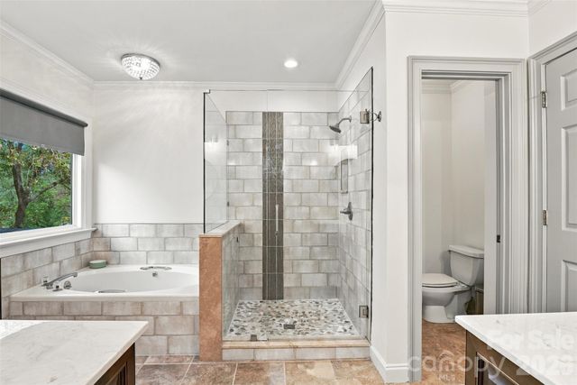 223 N Brackenbury Lane, Charlotte, NC 28270