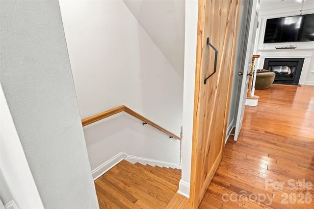 223 N Brackenbury Lane, Charlotte, NC 28270