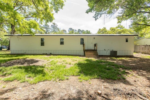 6704 Coastal Oaks Dr., Conway, SC 29527