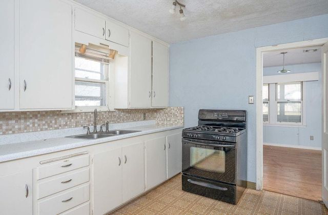 512 W Daws Street, Norman, OK 73069