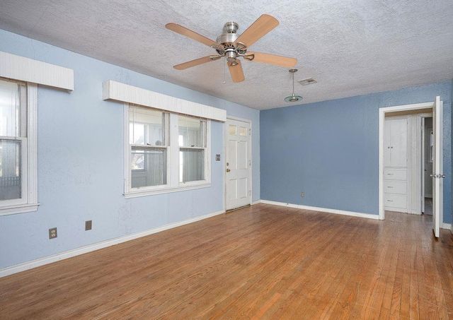 512 W Daws Street, Norman, OK 73069