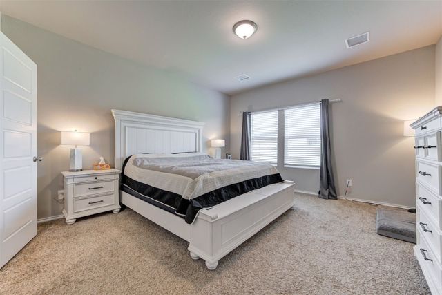 10409 NW 25th Street, Yukon, OK 73099