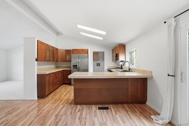 14955 Avenida Venusto 26, San Diego, CA 92128