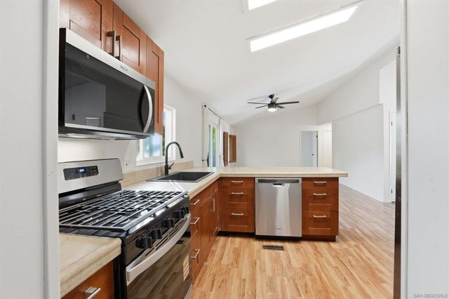 14955 Avenida Venusto 26, San Diego, CA 92128