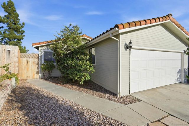 14955 Avenida Venusto 26, San Diego, CA 92128