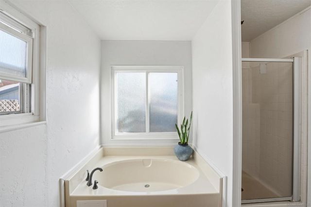 14955 Avenida Venusto 26, San Diego, CA 92128