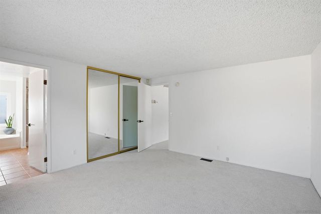14955 Avenida Venusto 26, San Diego, CA 92128