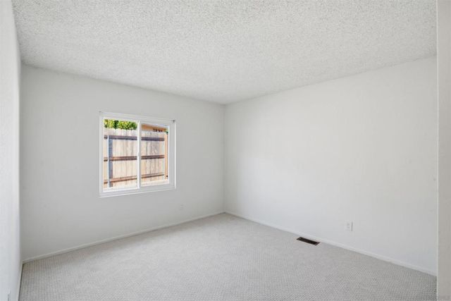 14955 Avenida Venusto 26, San Diego, CA 92128