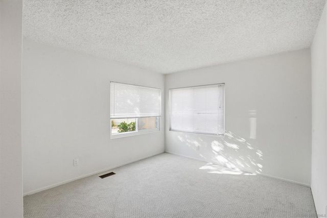 14955 Avenida Venusto 26, San Diego, CA 92128
