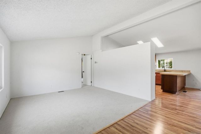 14955 Avenida Venusto 26, San Diego, CA 92128