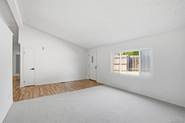 14955 Avenida Venusto 26, San Diego, CA 92128