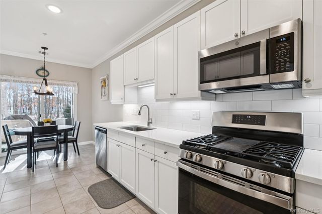 34 Greentree Court, Shirley, NY 11967