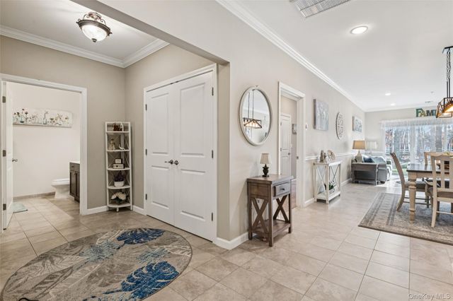 34 Greentree Court, Shirley, NY 11967