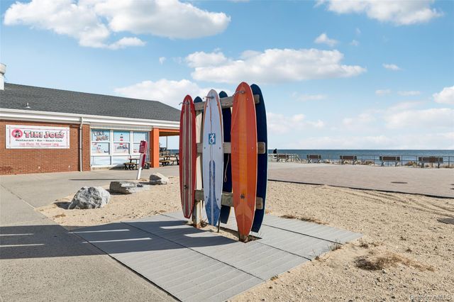 34 Greentree Court, Shirley, NY 11967