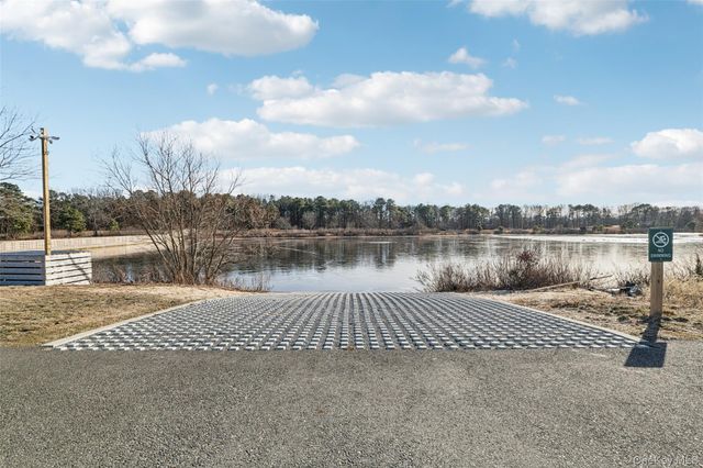 34 Greentree Court, Shirley, NY 11967