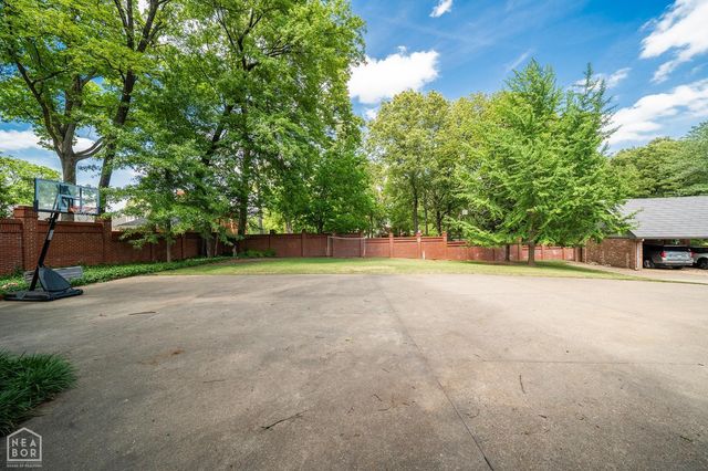 1601 Castle Drive, Jonesboro, AR 72401