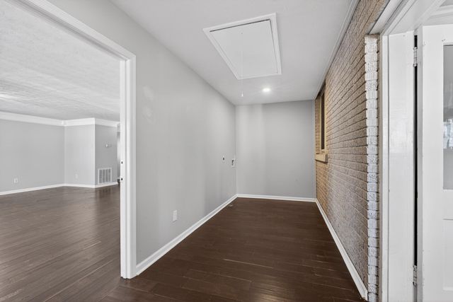 402 S Elmarch Avenue, Cynthiana, KY 41031