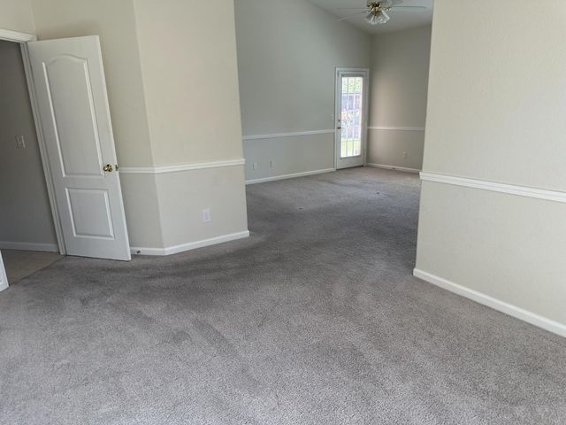 2523 E Cole Avenue, Fresno, CA 93720