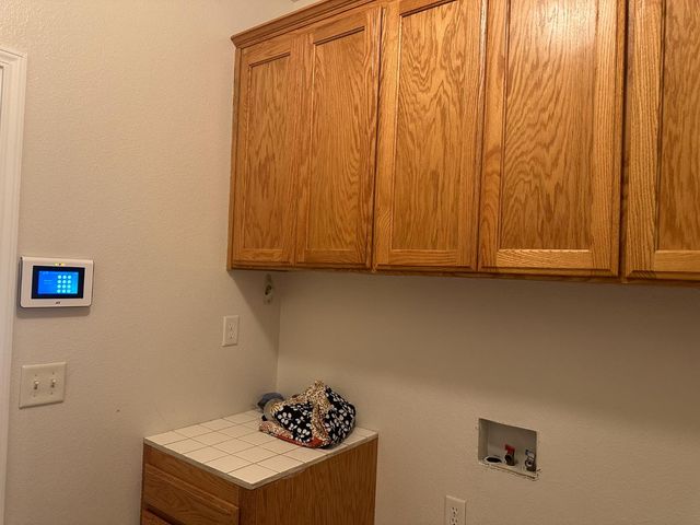 2523 E Cole Avenue, Fresno, CA 93720