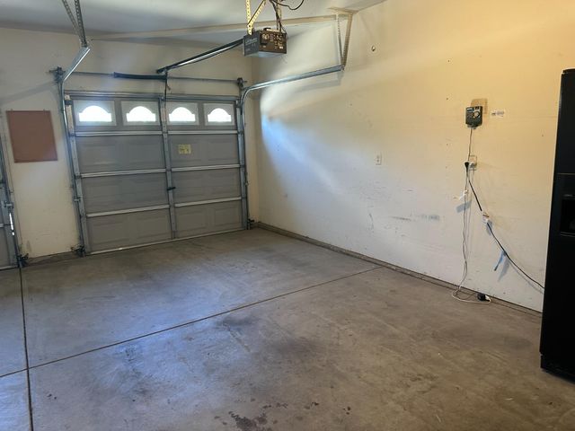 2523 E Cole Avenue, Fresno, CA 93720