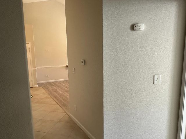 2523 E Cole Avenue, Fresno, CA 93720