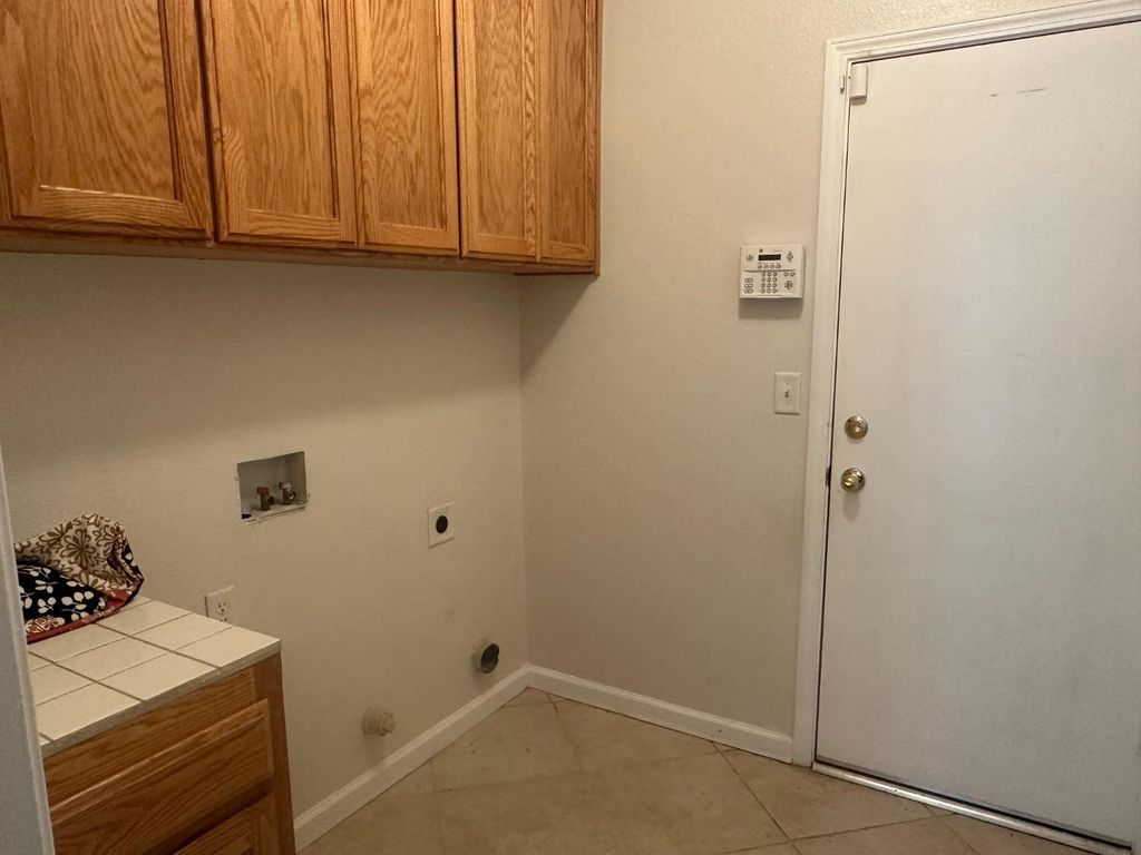 Image 22 of property listing at 2523 E Cole Avenue, Fresno, CA 93720