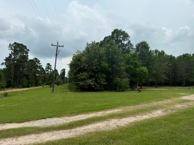 476 Camp Branch Road, Trinity, TX 75862
