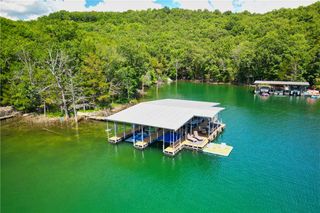 21035 Black Oak Drive, Garfield, AR 72732