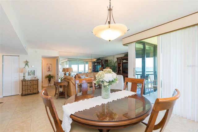 5541 PUERTA DEL SOL BOULEVARD S 318, St Petersburg, FL 33715