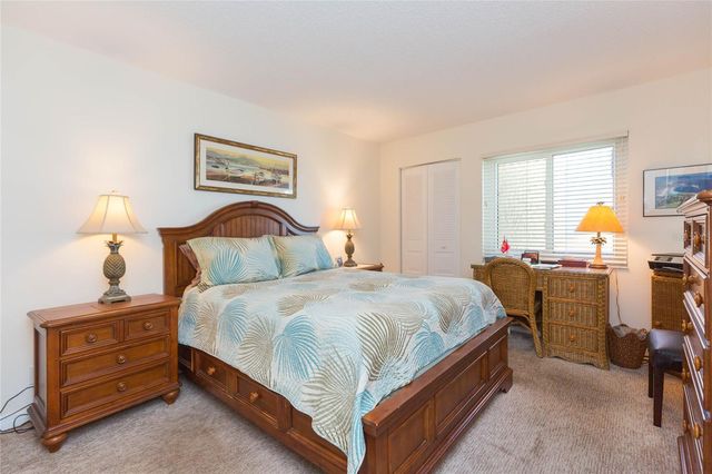 5541 PUERTA DEL SOL BOULEVARD S 318, St Petersburg, FL 33715