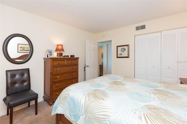 5541 PUERTA DEL SOL BOULEVARD S 318, St Petersburg, FL 33715