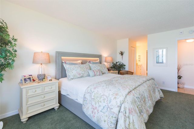 5541 PUERTA DEL SOL BOULEVARD S 318, St Petersburg, FL 33715