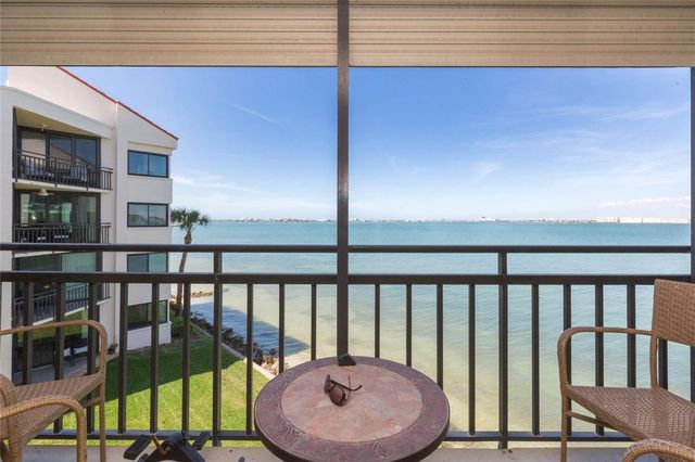 5541 PUERTA DEL SOL BOULEVARD S 318, St Petersburg, FL 33715