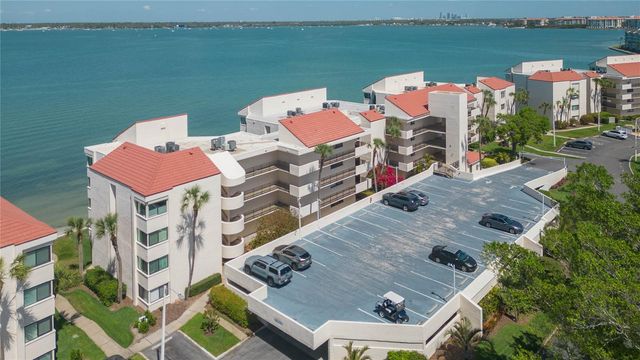 5541 PUERTA DEL SOL BOULEVARD S 318, St Petersburg, FL 33715