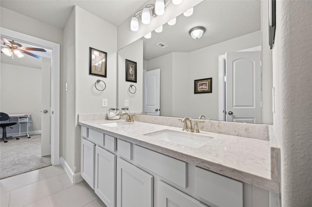 13607 Sandford Meadow Lane, Cypress, TX 77429