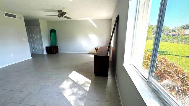 5876 Regal Glen Drive 108, Boynton Beach, FL 33437