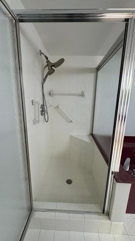 5876 Regal Glen Drive 108, Boynton Beach, FL 33437