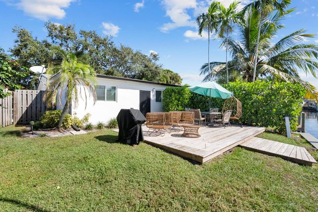 2446 SW Hideaway Lane, Stuart, FL 34994