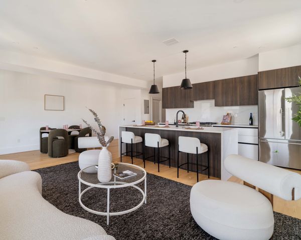 32 Condor St 4A, Boston, MA 02128