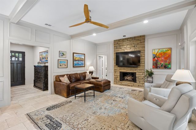7104 Claybrook Drive, Dallas, TX 75231