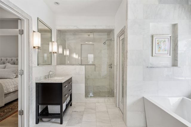 7104 Claybrook Drive, Dallas, TX 75231
