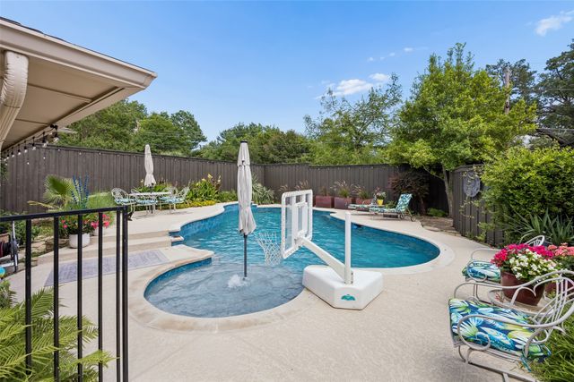 7104 Claybrook Drive, Dallas, TX 75231