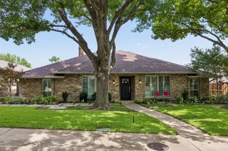 7104 Claybrook Drive, Dallas, TX 75231