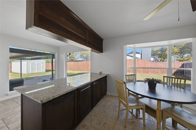 845 Griffith Avenue, Terrell, TX 75160