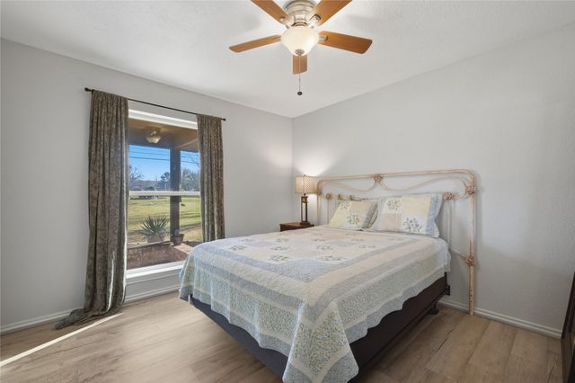 845 Griffith Avenue, Terrell, TX 75160