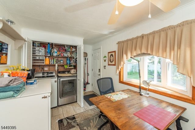 7 Park Ave, Wanaque Boro, NJ 07420