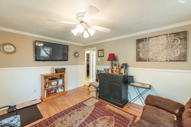 7 Park Ave, Wanaque Boro, NJ 07420