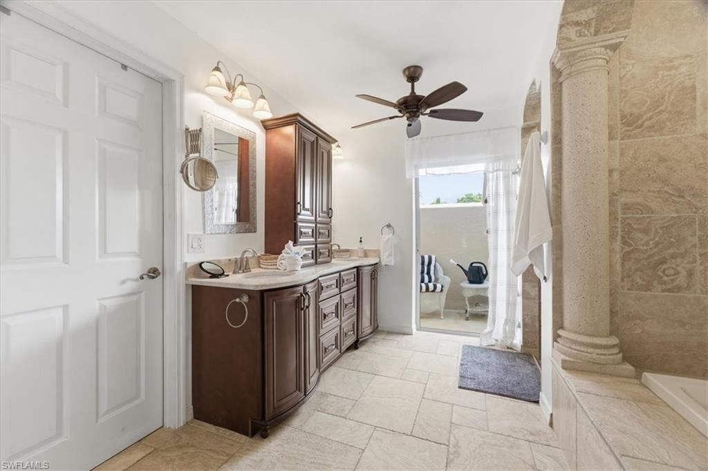 Image 17 of property listing at 2206 Beach PKWY W, Cape Coral, FL 33914